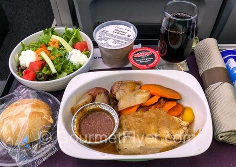 In Depth Review of United’s Premium Plus Service SFO – AMS 787.